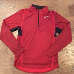 Men’s Nike dry fit, half zipped pullover